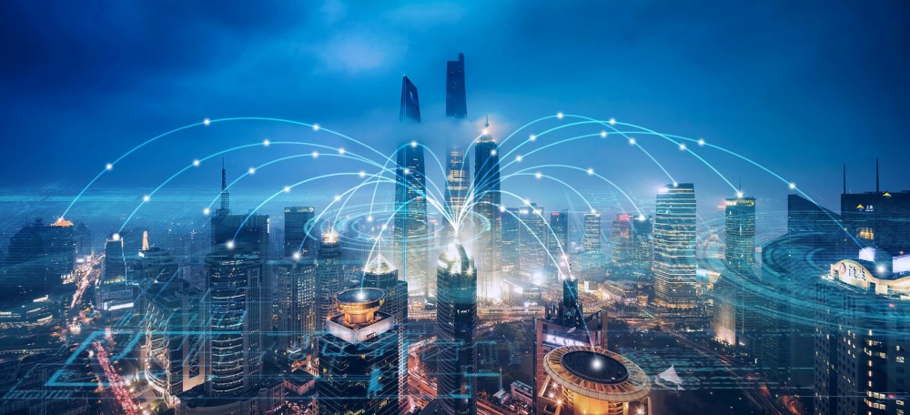 船級(jí)社認(rèn)證驗(yàn)船師在55℃高溫下辛苦工作